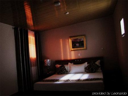 Luxe Suites Accra Kamer foto